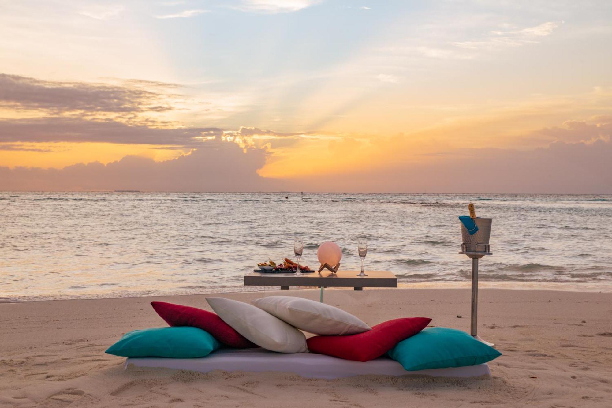 You & Me Maldives - Adults Only - Premium All-Inclusive Muravandhoo Eksteriør bilde