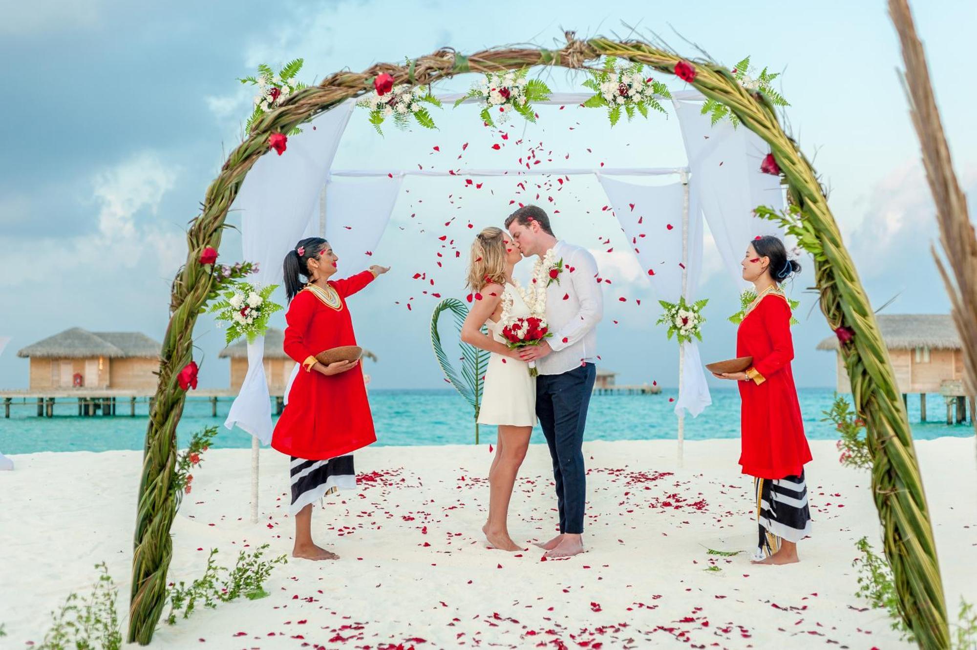 You & Me Maldives - Adults Only - Premium All-Inclusive Muravandhoo Eksteriør bilde