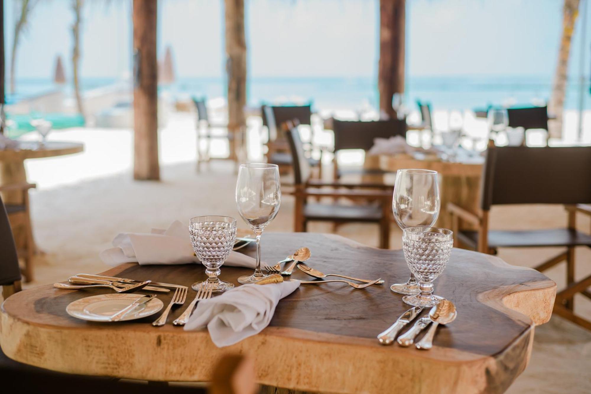 You & Me Maldives - Adults Only - Premium All-Inclusive Muravandhoo Eksteriør bilde